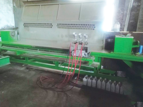 Spray welding equipment